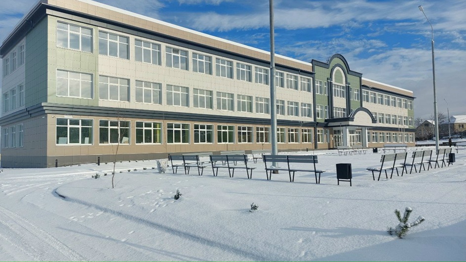 В Новониколаевском микрорайоне г. Симферополя завершилось строительство общеобразовательной школы на 500 мест