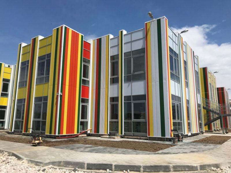 Михаил Храмов проверил ход строительства объектов ФЦП в Евпатории и Сакском районе